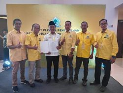 Punya Potensi Menang Pilkada KSB, Golkar Resmi Serahkan B1KWK ke AMAR – NANI