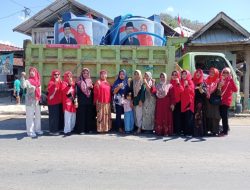 Musim Kemarau, Pasangan Amar-Nani Salurkan 20 Ribu Liter Air Bersih Setiap Hari