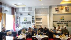 Kajari Sumbawa Barat Buka Ruang Dialog, Pers dan LSM Diminta Tetap Kritis